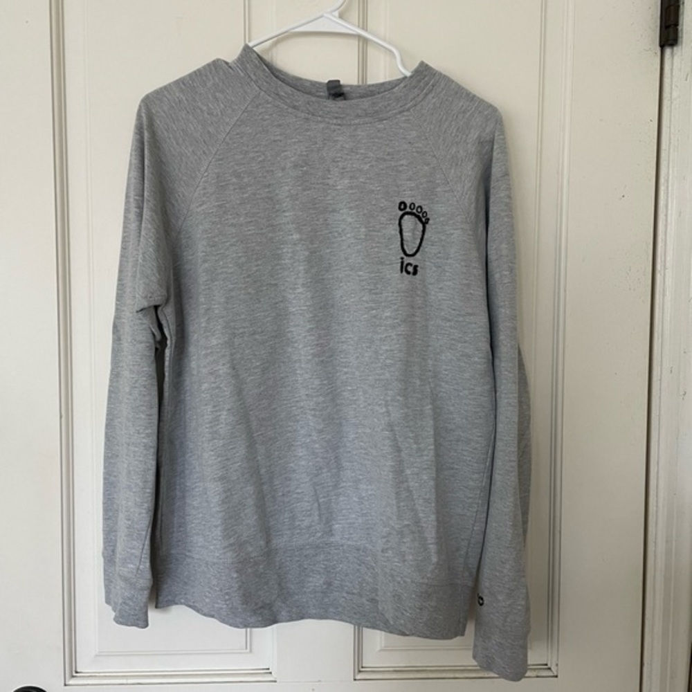🏐Hand Embroidered ICS Haikyuu Sweatshirt 🏐 Haikyuu Anime🏐